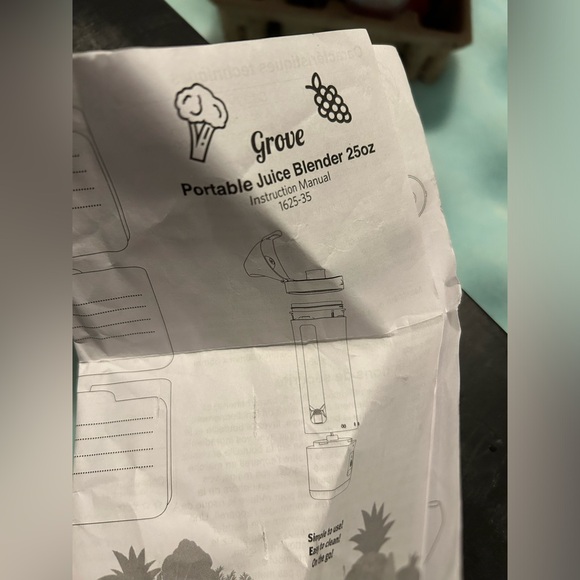 Portable juice blender - Picture 2 of 4